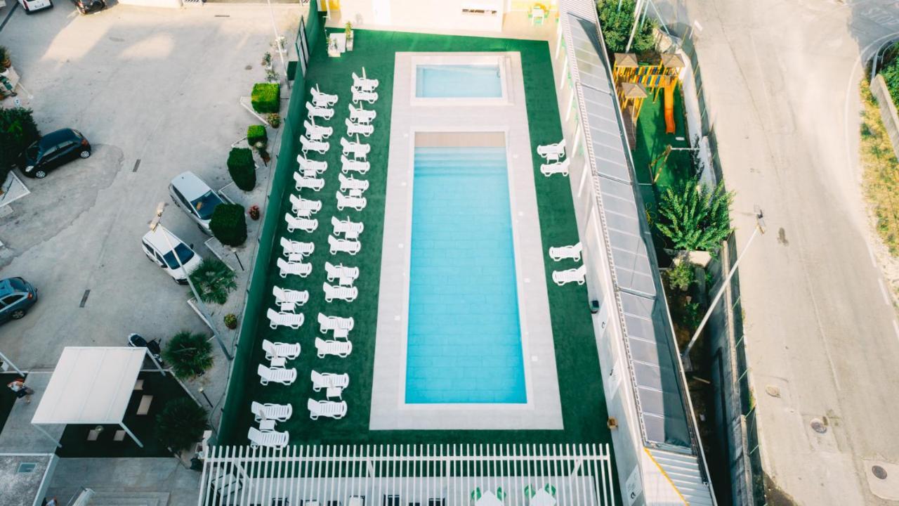 Hotel La Tavernetta Кампобассо Екстер'єр фото